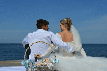 抖音很火的結(jié)婚祝福語(yǔ)