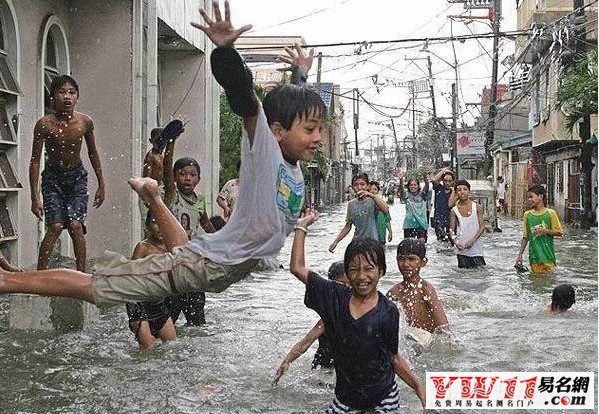  夢到發(fā)大洪水，家沒了！