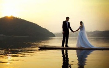 夢見和別人結(jié)婚